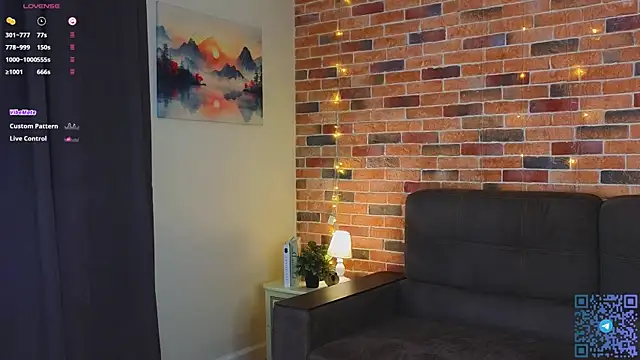 VelvetZephra online show from April 8, 3:24 pm