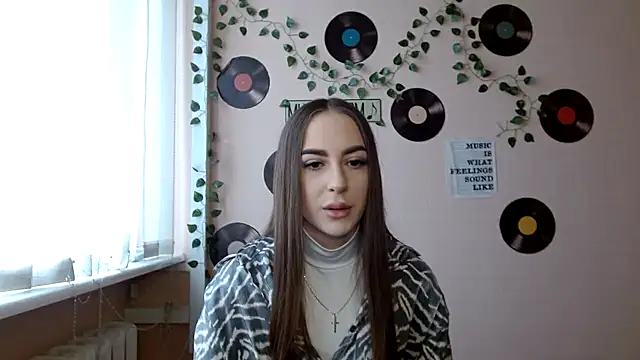 Snapshot of Lina_Dream chatting on December 16, 12:42 pm Lina Dream online show from December 16, 12:42 pm