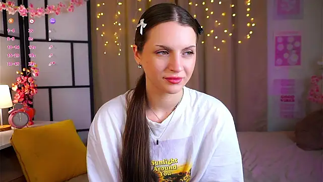 KathiGulston online show from March 16, 8:11 pm