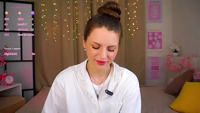 KathiGulston online show from March 15, 8:27 pm