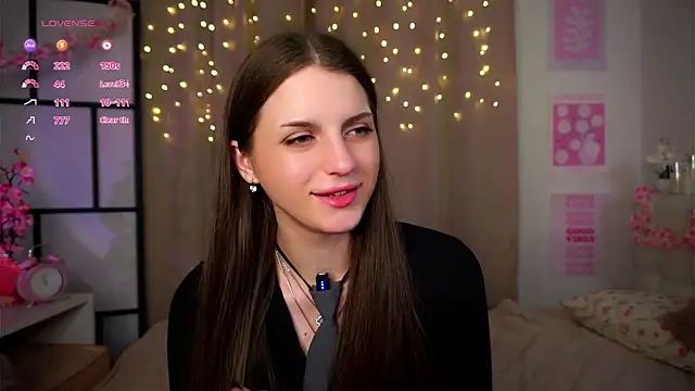 KathiGulston online show from April 6, 8:10 pm