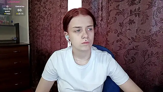 IleanaPishko online show from February 10, 9:41 am