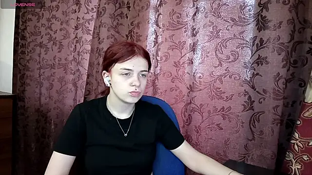 IleanaPishko online show from February 7, 9:39 am