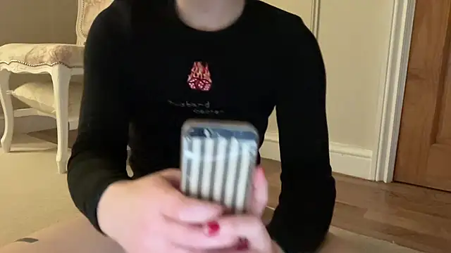 ijustturned18today online show from December 23, 12:22 am