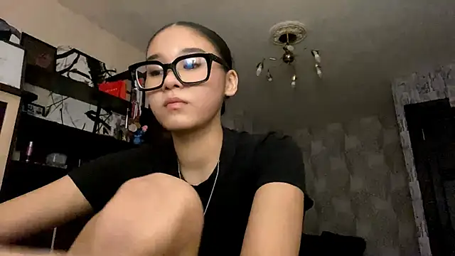 Ronnni Schmidt online show from February 3, 1:16 pm