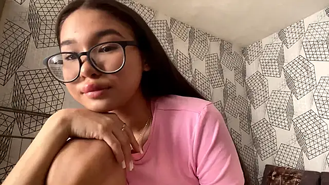 Ronnni Schmidt online show from March 6, 7:47 am