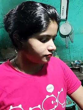 Snapshot of Cuple_masti72 chatting on July 1, 8:31 pm Cuple masti72 online show from July 1, 8:31 pm
