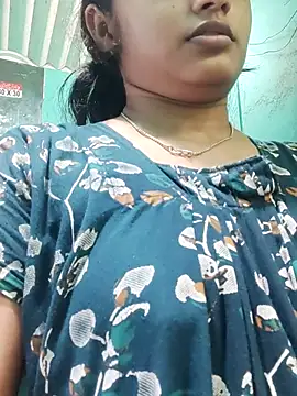 Snapshot of Cuple_masti72 chatting on July 17, 6:54 am Cuple masti72 online show from July 17, 6:54 am