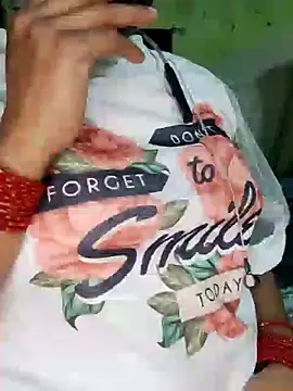 Cuple masti72 online show from April 3, 2:12 pm