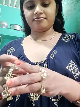 Snapshot of Cuple_masti72 chatting on June 27, 7:58 am Cuple masti72 online show from June 27, 7:58 am