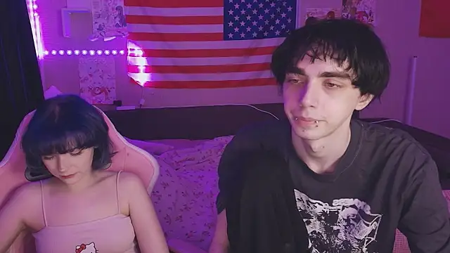 midnight memories online show from March 5, 6:15 pm