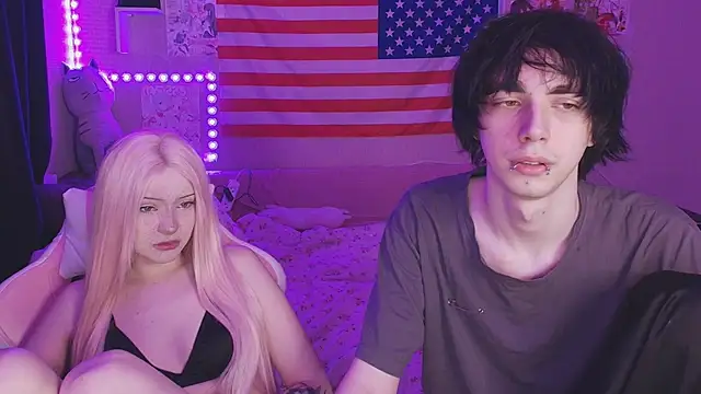 midnight memories online show from February 10, 12:53 am