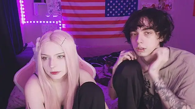 midnight memories online show from February 16, 1:04 am