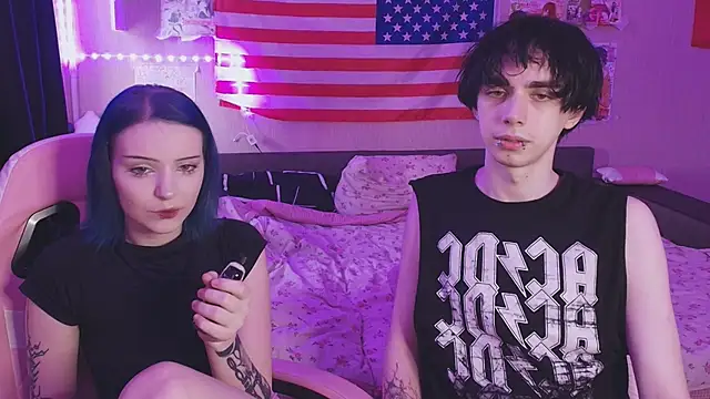 midnight memories online show from March 22, 3:46 pm