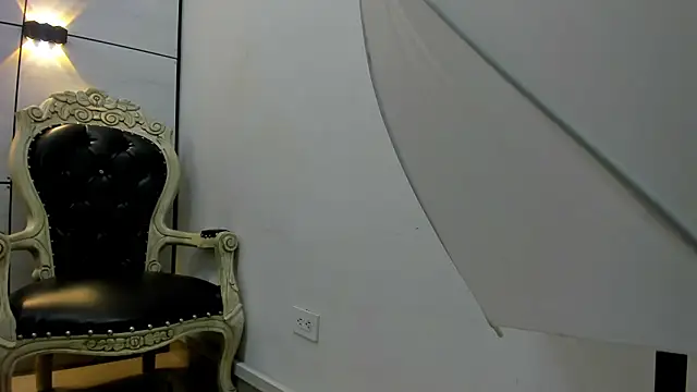 khris  evans online show from February 21, 7:16 pm