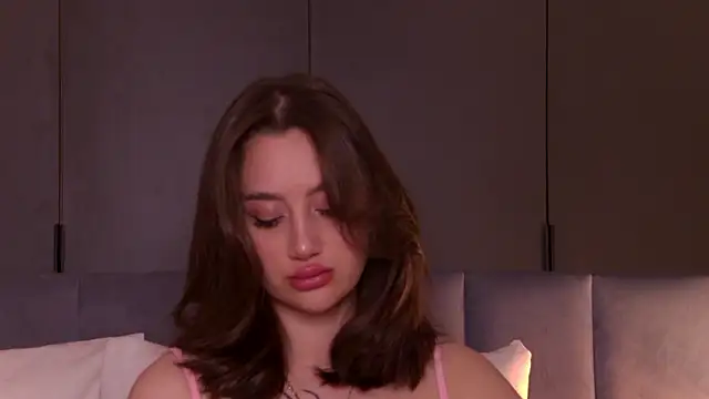 IsKiku online show from February 27, 6:19 pm