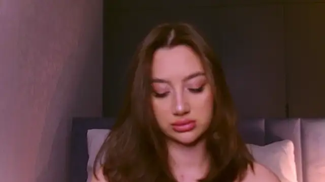 IsKiku online show from February 25, 5:57 pm