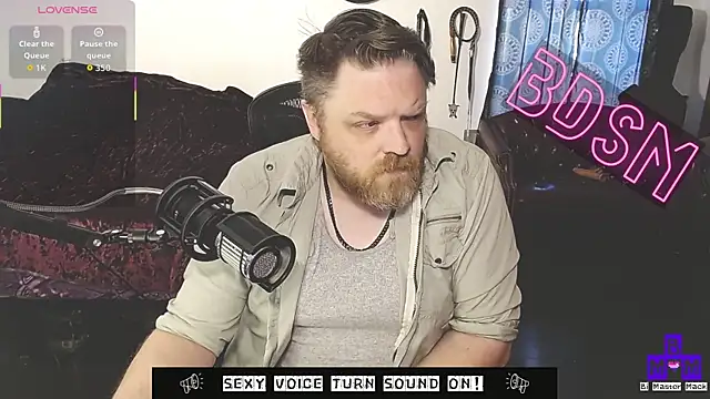 Bi Master Mack online show from January 9, 3:30 pm