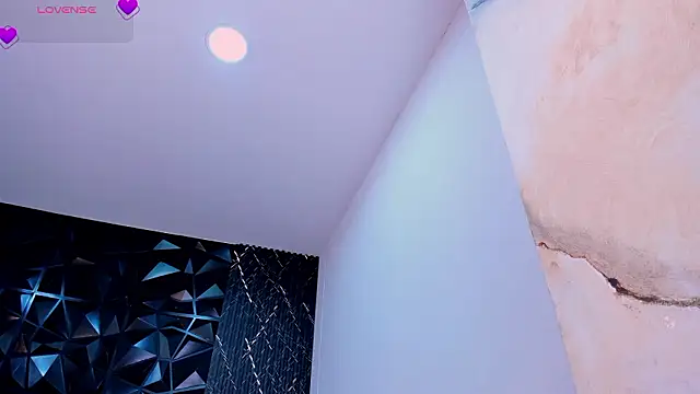 AriadnaLoren online show from March 11, 3:44 am