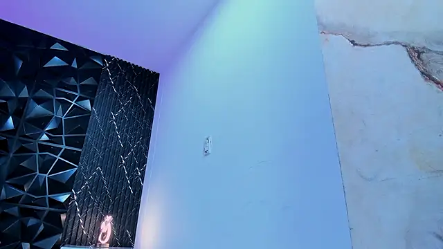 AriadnaLoren online show from March 13, 4:06 am