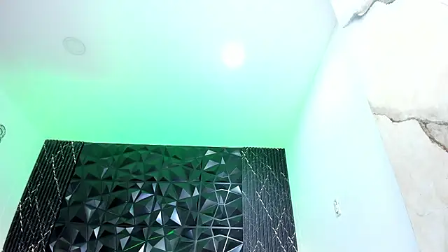 AriadnaLoren online show from May 12, 3:58 am
