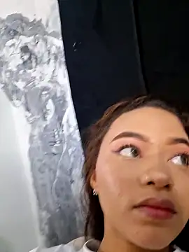 AriadnaLoren online show from April 10, 3:13 am