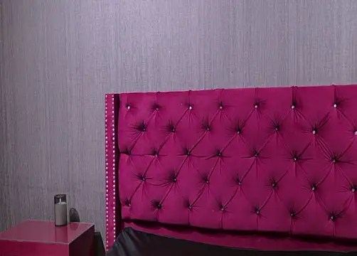 Snapshot of Shelly_bat chatting on June 27, 10:27 pm Shelly bat online show from June 27, 10:27 pm