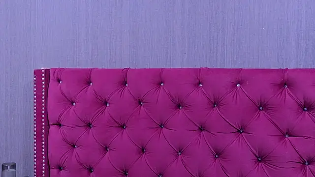 Snapshot of Shelly_bat chatting on May 29, 10:16 pm Shelly bat online show from May 29, 10:16 pm