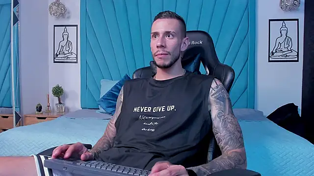 J king   online show from May 1, 6:57 pm