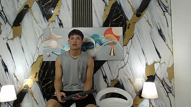 YOUNG GUYS1 online show from February 14, 1:39 am