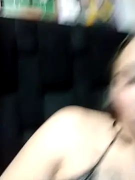 liliymike19 online show from February 8, 1:14 am