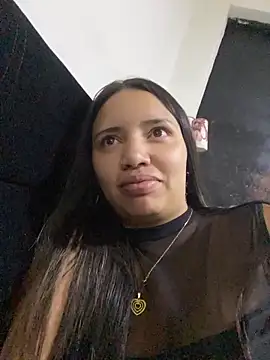 liliymike19 online show from December 21, 2:13 am