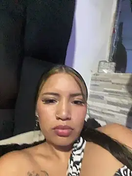 liliymike19 online show from January 8, 12:05 am