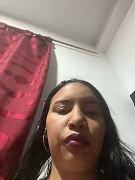 liliymike19 online show from March 5, 2:41 am