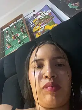 liliymike19 online show from December 19, 2:15 am