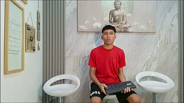 HORNY PRETTY online show from February 11, 1:22 pm