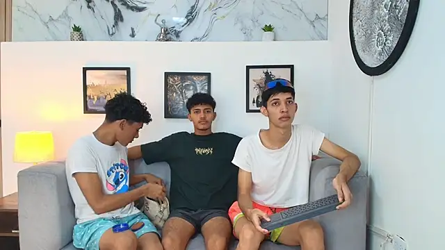 Snapshot of SWEET_RABBIT1 chatting on December 14, 6:24 pm SWEET RABBIT1 online show from December 14, 6:24 pm