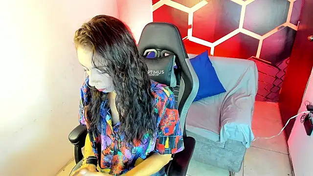 Maya Storm  online show from March 30, 1:23 pm