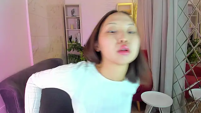 Snapshot of AngellaSoftt chatting on December 15, 1:50 pm AngellaSoftt online show from December 15, 1:50 pm