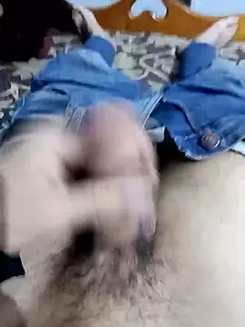 Snapshot of AnyBridge2 chatting on February 17, 10:18 pm AnyBridge2 online show from February 17, 10:18 pm