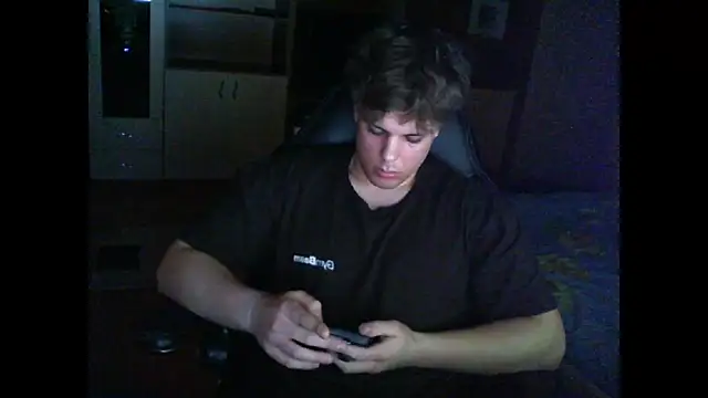 GymGuy0505 online show from February 15, 8:19 pm