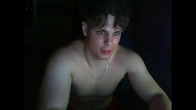 GymGuy0505 online show from January 11, 1:34 am