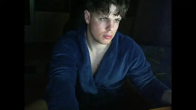 GymGuy0505 online show from March 9, 8:56 pm