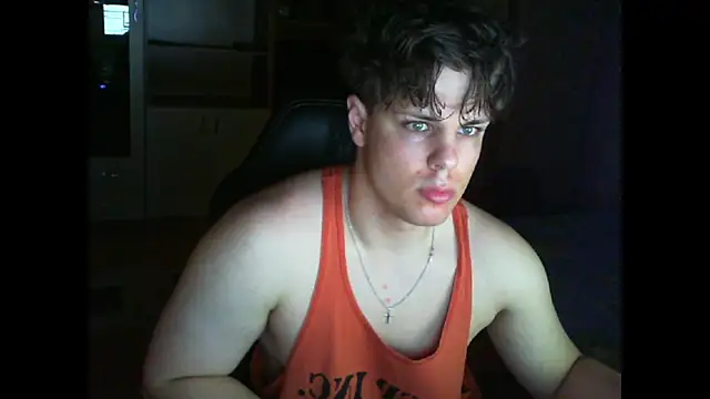 GymGuy0505 online show from March 22, 12:03 am