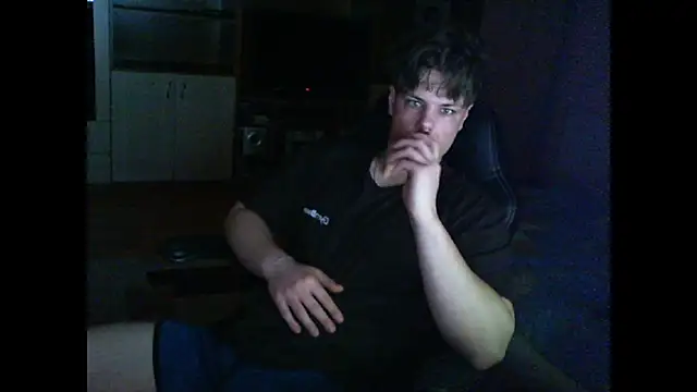 GymGuy0505 online show from February 24, 4:08 pm