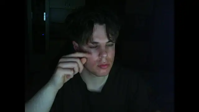 GymGuy0505 online show from April 3, 11:00 pm