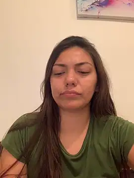 Snapshot of giny_sexii chatting on December 15, 5:46 am giny sexii online show from December 15, 5:46 am