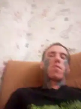 Snapshot of VERLIEBER11 chatting on December 13, 8:04 pm VERLIEBER11 online show from December 13, 8:04 pm