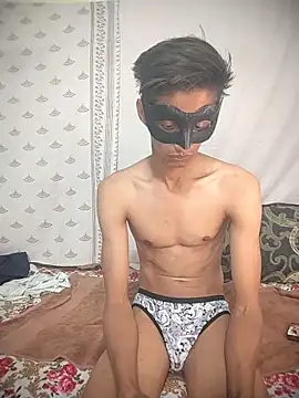 xoupleaura online show from March 31, 8:38 am