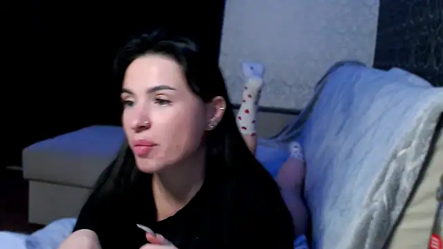 AnnaVibeTim online show from May 21, 8:39 pm